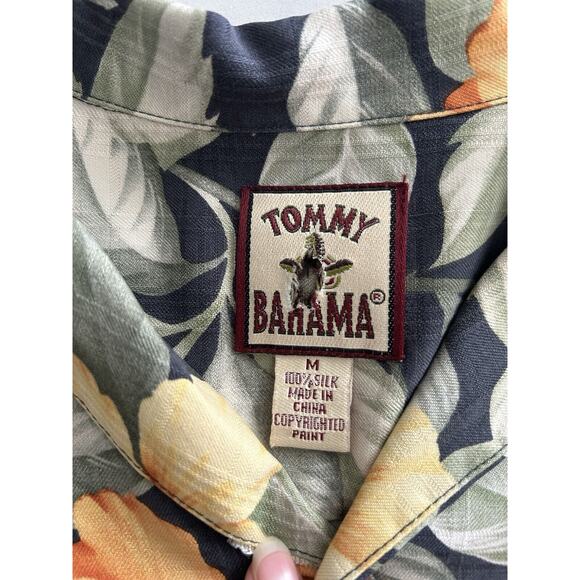 Tommy Bahama Tropical Flower Silk Camp Shirt Mens Size Medium Green Yellow Beach - Picture 3 of 6